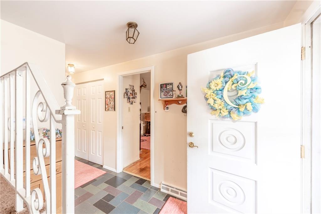 1331 Old Meadow Road Pittsburgh, PA 15241 - Photo 3 of 25 Gallery Image 3