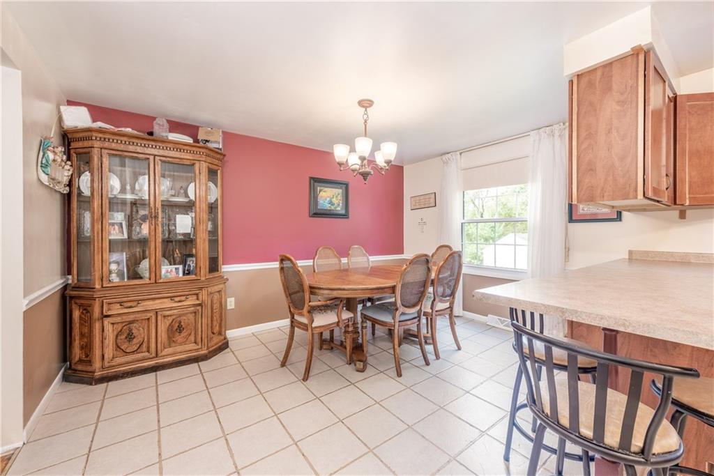 1331 Old Meadow Road Pittsburgh, PA 15241 - Photo 7 of 25 Gallery Image 7