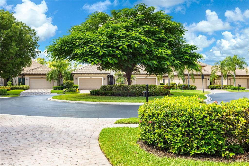 7598 Moorgate Point Way Naples, FL 34113 - Photo 33 of 44 Gallery Image 33