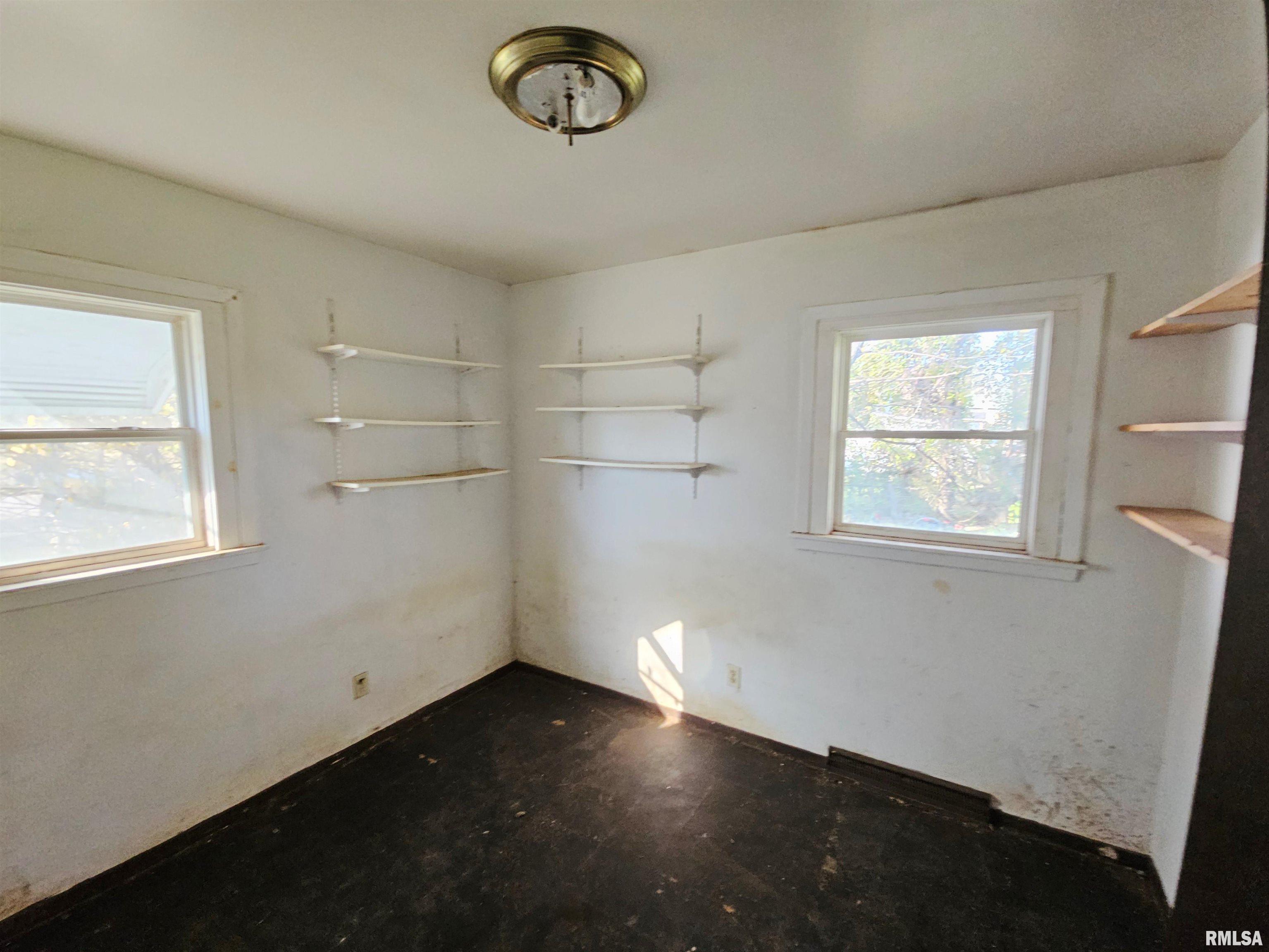 1601 East Brown Street Springfield, IL 62703 - Photo 17 of 21