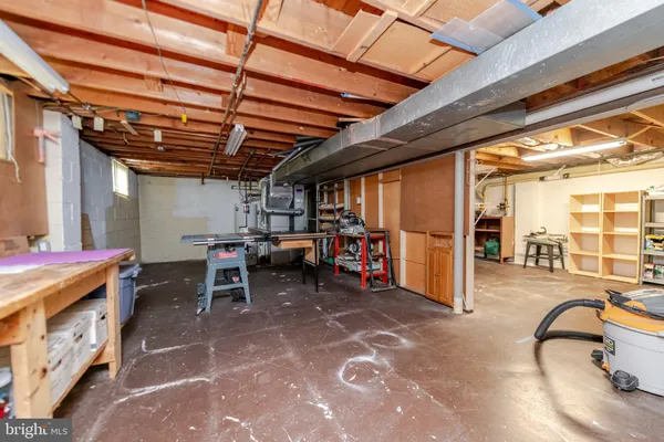 a view of a garage with furniture