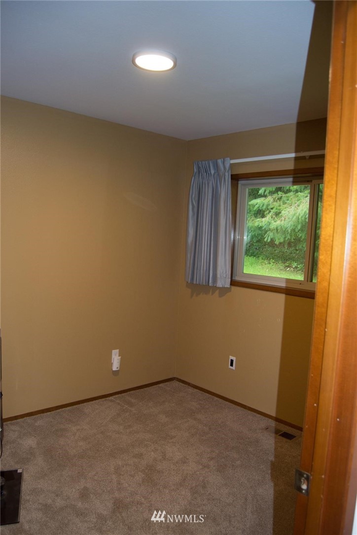 421-09 Mienars Road Morton, WA 98356 - Photo 13 of 33 Gallery Image 13