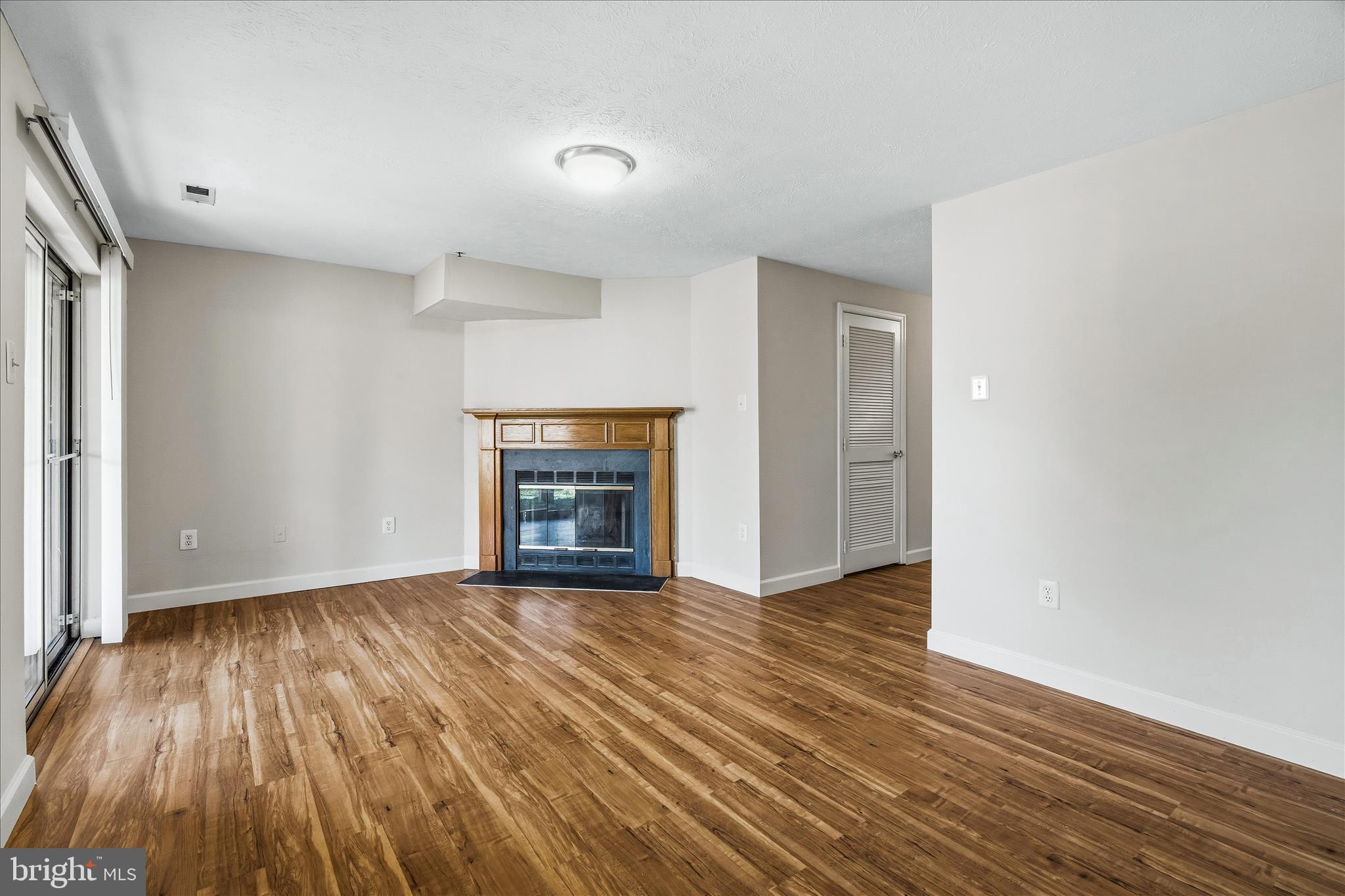 6414 View Point Court Frederick, MD 21703 - Photo 24 of 33 Lower level living area