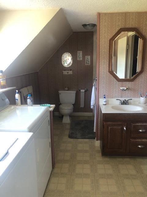 725 Hinckley Road Clinton, ME 04927 - Photo 31 of 66 In-law apartment bathroom/laundry