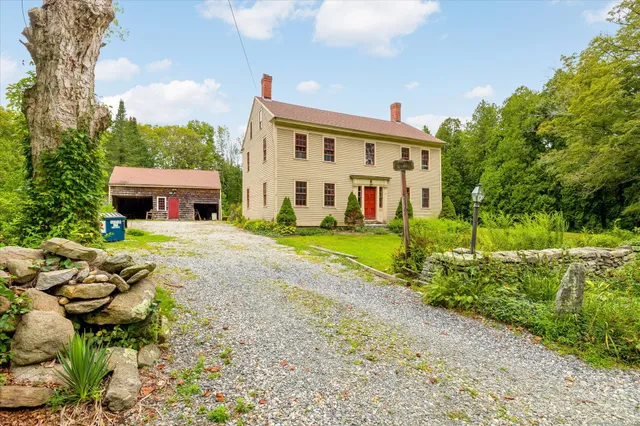 $395,000 | 516 Brooklyn Road, Canterbury, CT 06331