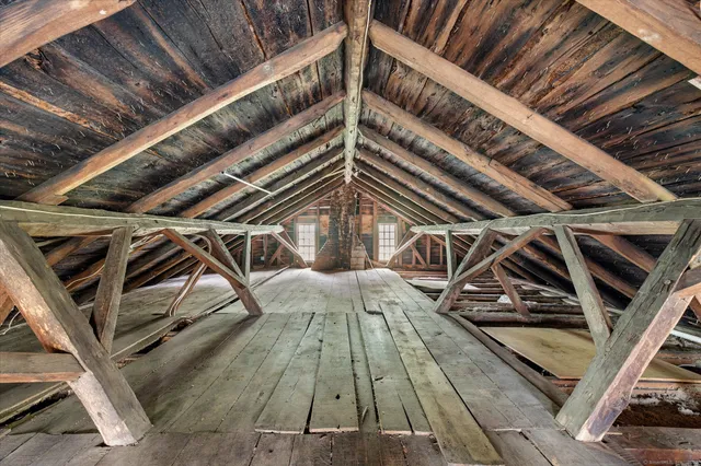 $395,000 | 516 Brooklyn Road, Canterbury, CT 06331