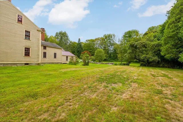 $395,000 | 516 Brooklyn Road, Canterbury, CT 06331