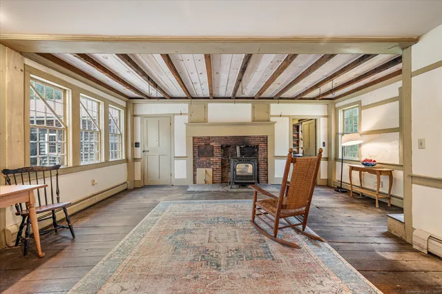 $395,000 | 516 Brooklyn Road, Canterbury, CT 06331