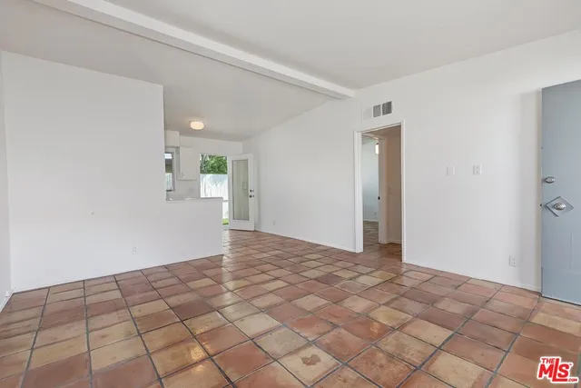 $1,995,000 | 975 East Camino Parocela, Palm Springs, CA 92264