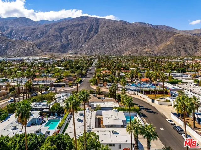 $1,995,000 | 975 East Camino Parocela, Palm Springs, CA 92264