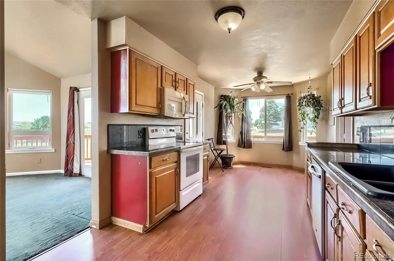 2112 Savage Road Elizabeth, CO 80107 - Photo 8 of 36 Gallery Image 8