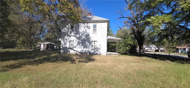 $10,000 | 1325 South H Street, Arkansas City, KS 67005