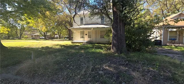 $10,000 | 1325 South H Street, Arkansas City, KS 67005