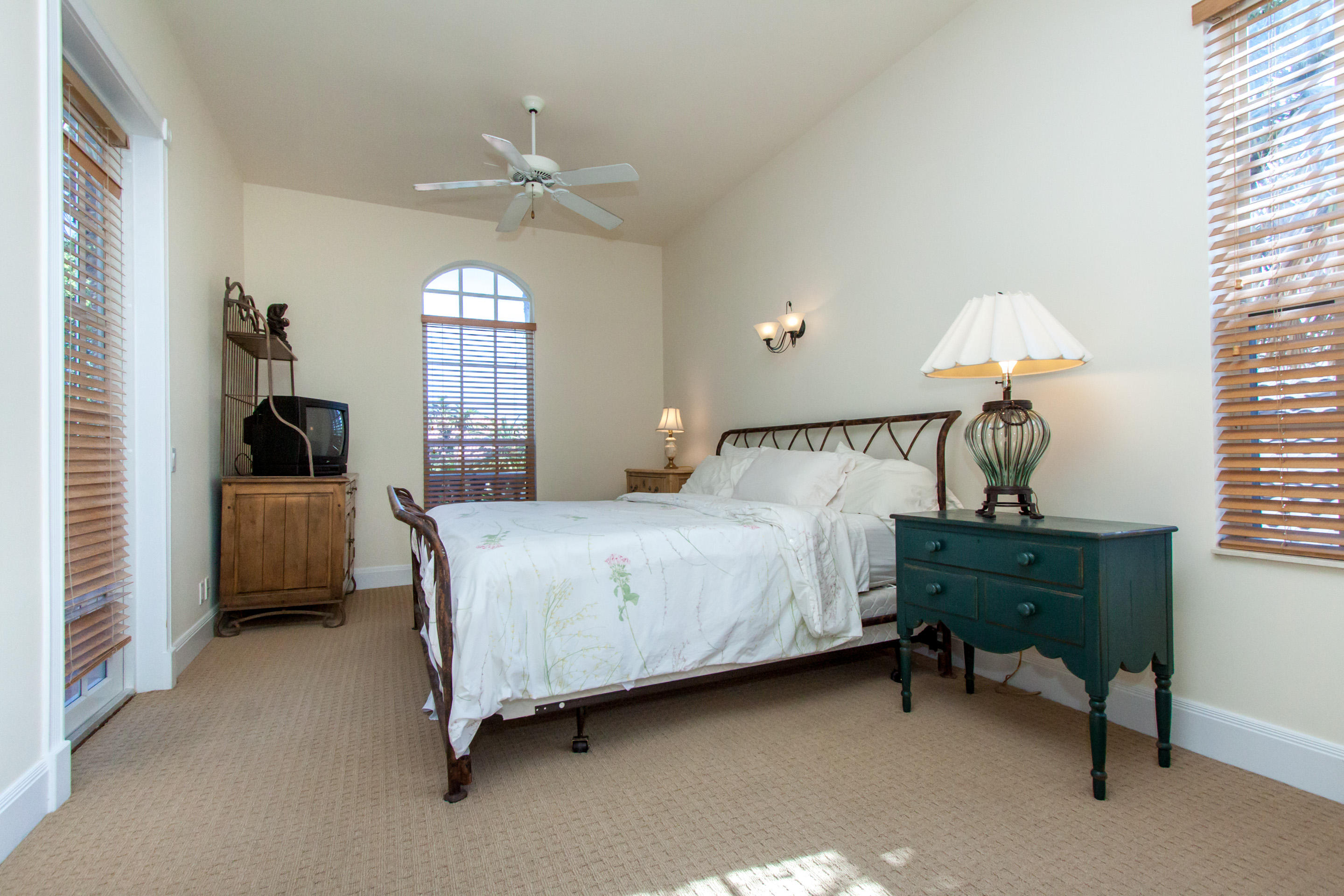 7063 Siena Court Boca Raton, FL 33433 - Photo 17 of 20 Second Floor guest room