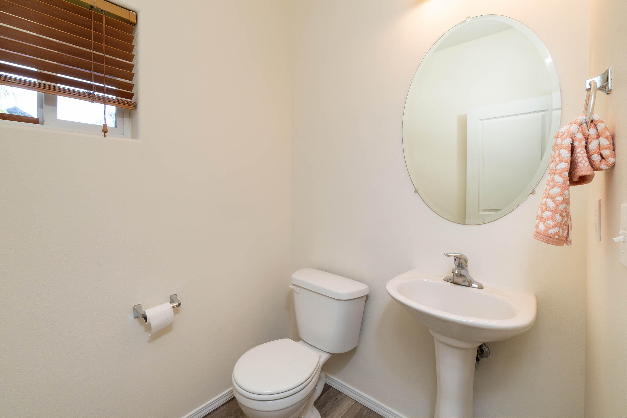 668 Northeast Mason Road Bend, OR 97701 - Photo 5 of 17 Half Bath Downstairs