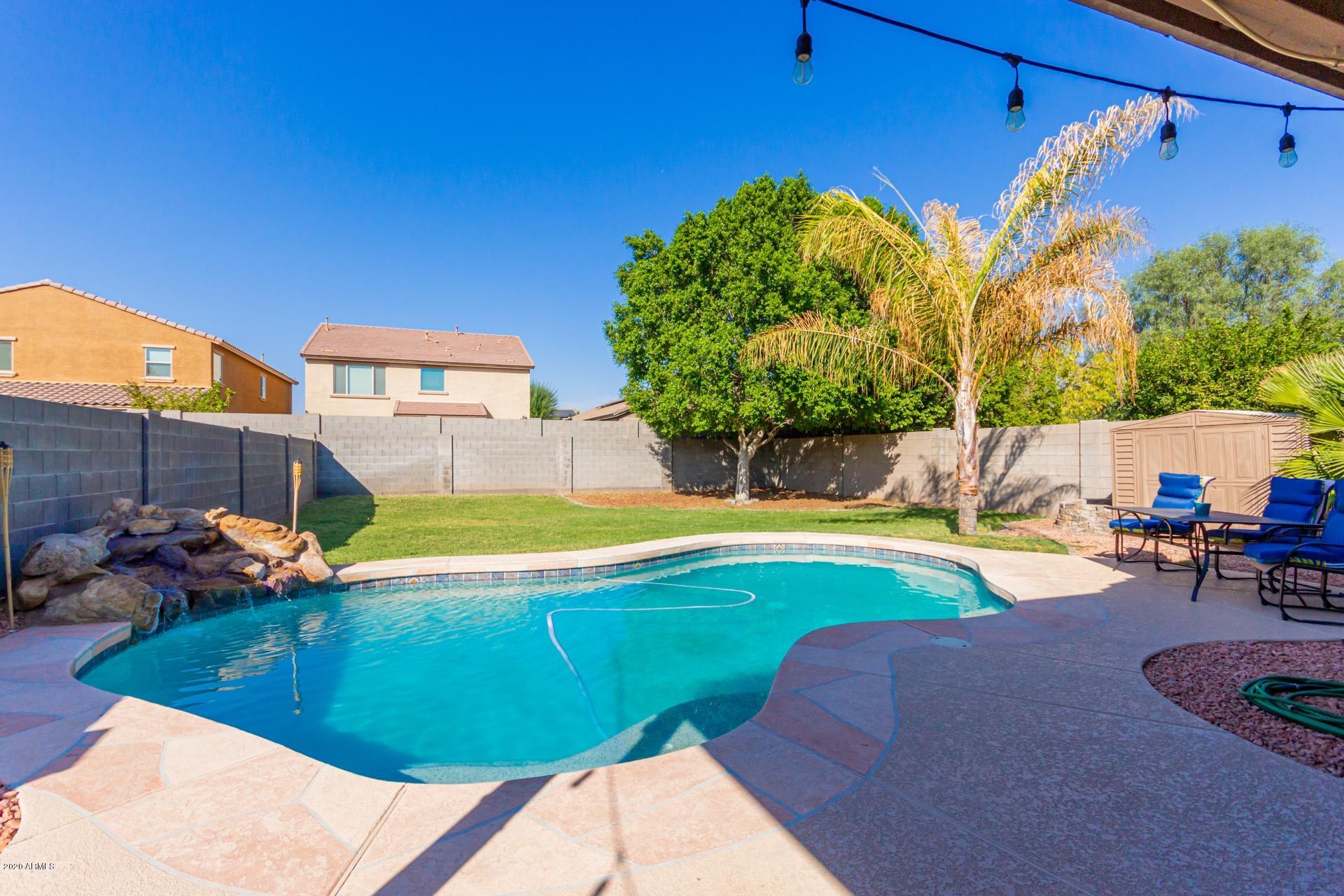 2040 East Danbury Road Phoenix, AZ 85022 - Photo 19 of 21 Danbury 23