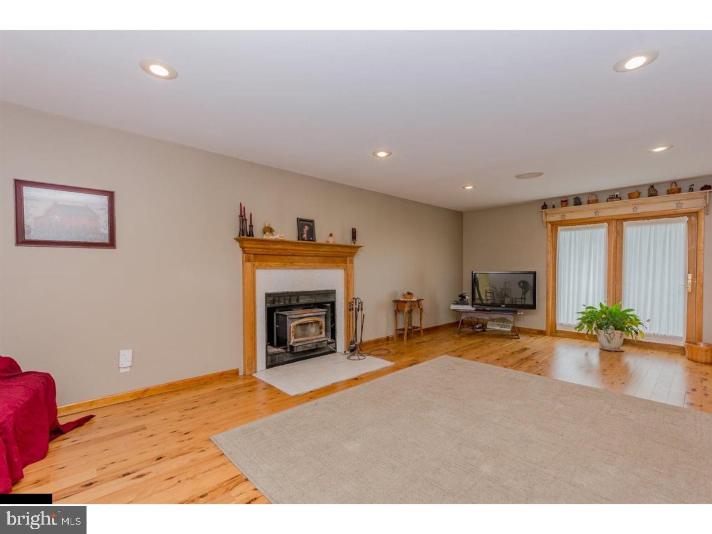 20 Seeley Cohansey Road Bridgeton, NJ 08302 - Photo 4 of 25