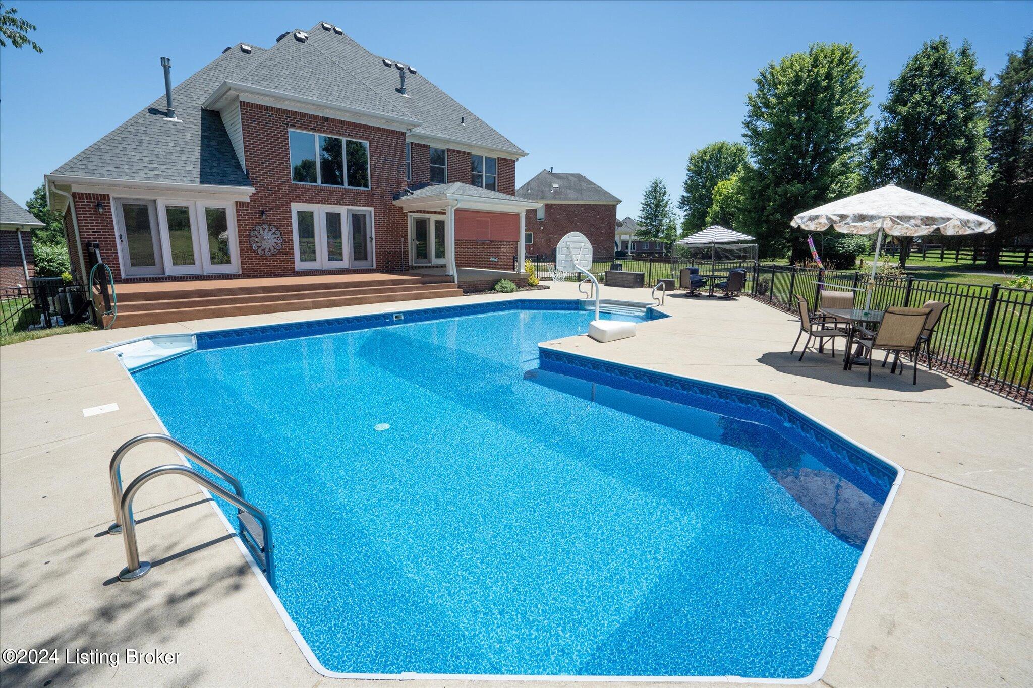 12700 Razor Branch Court Louisville, KY 40299 - Photo 50 of 61 57-57-_DSC6963