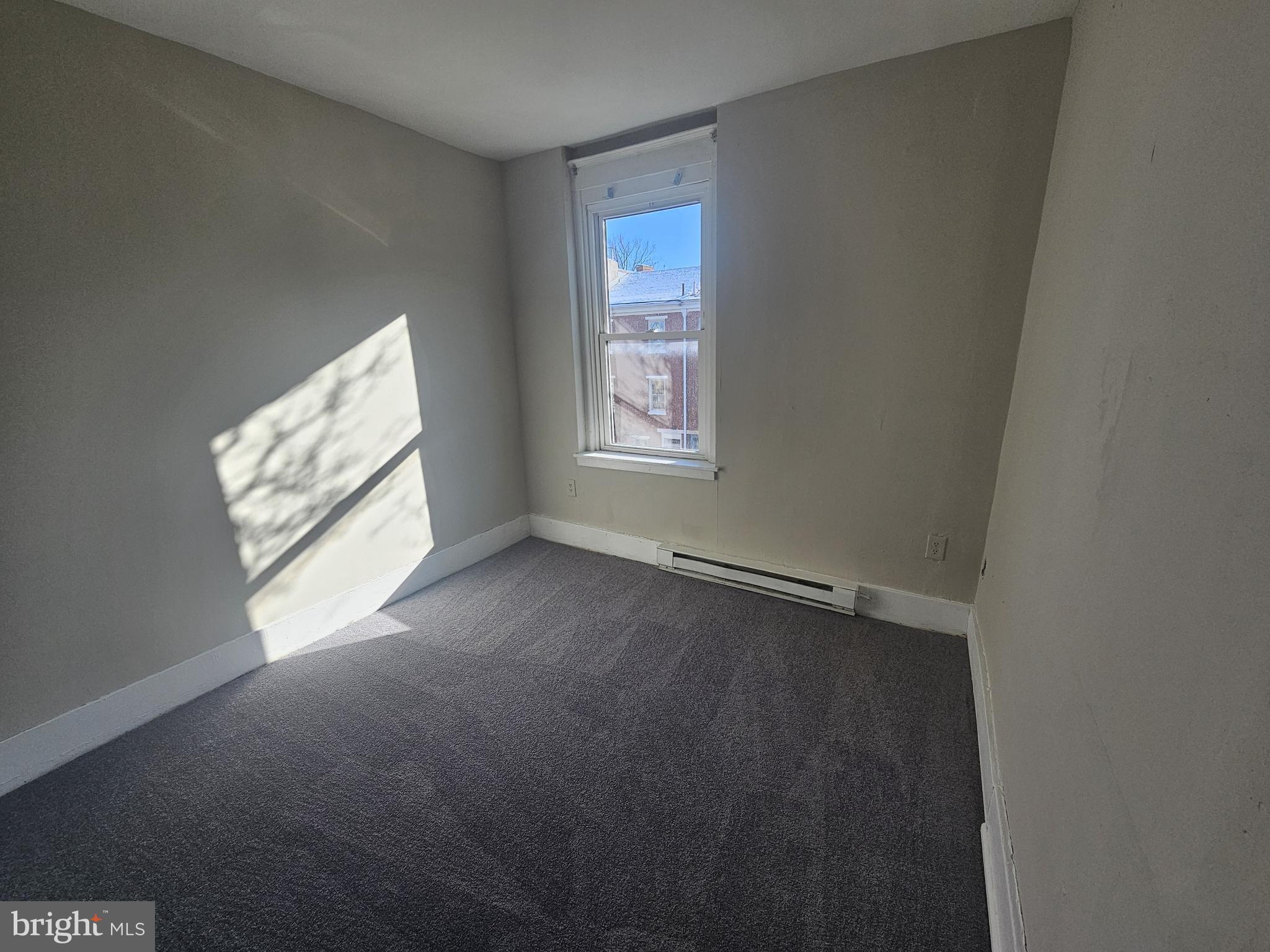 Swede Street, Unit 3F Norristown, PA 19401 - Photo 3 of 7