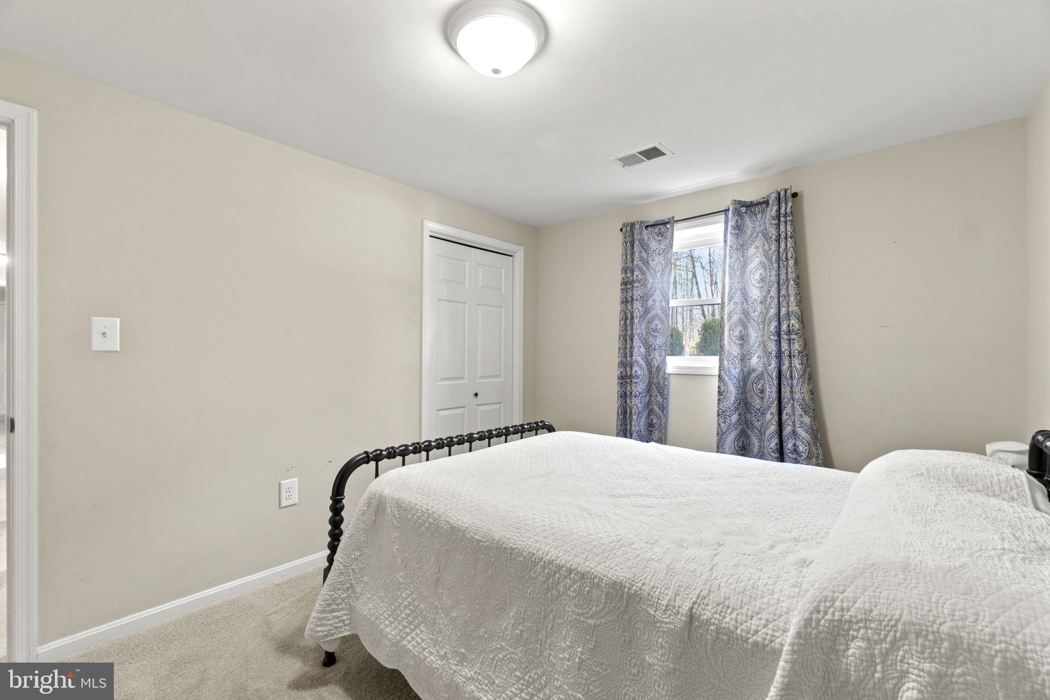 7005 Trails End Road Manassas, VA 20112 - Photo 15 of 45 Gallery Image 15