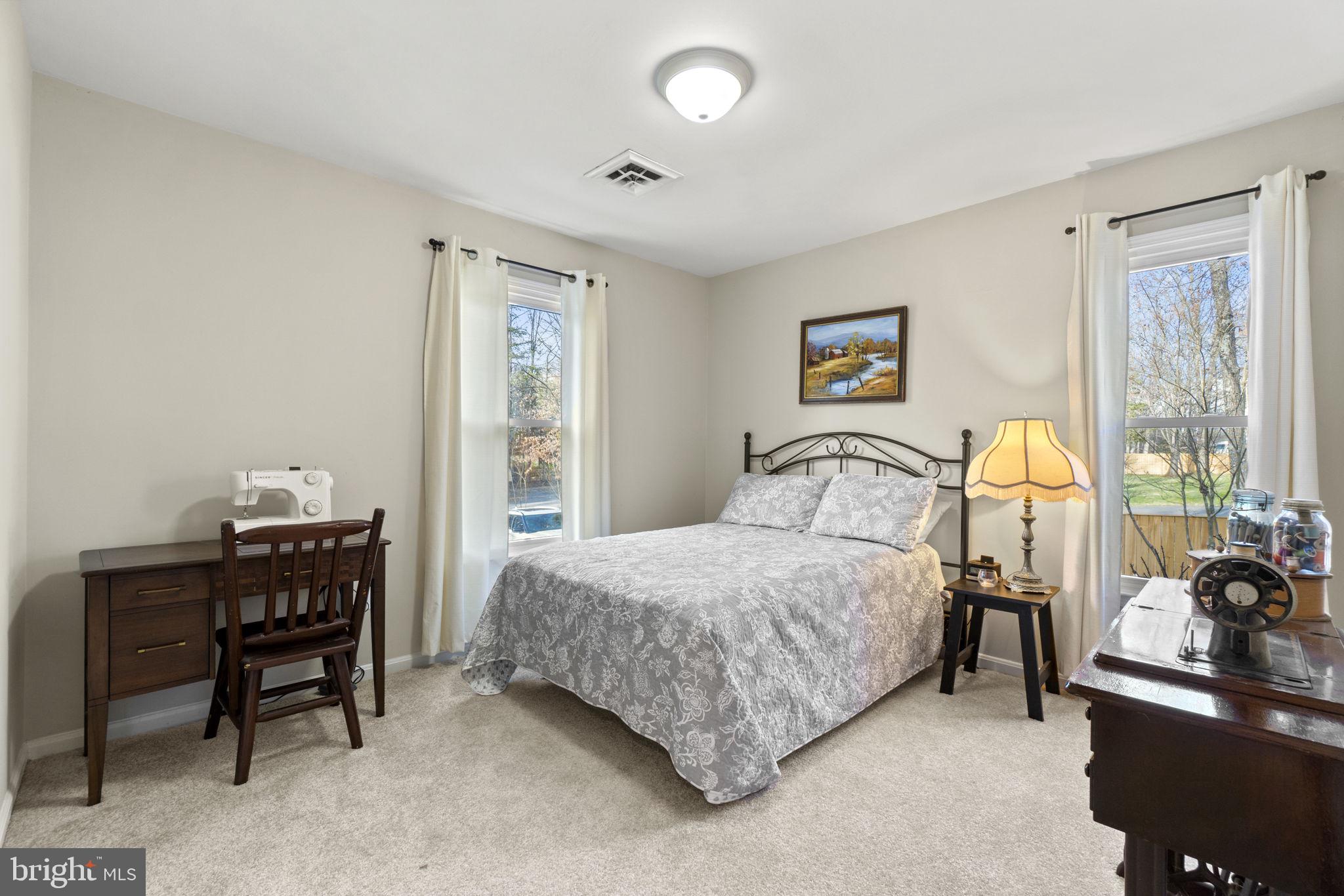 7005 Trails End Road Manassas, VA 20112 - Photo 29 of 45 Gallery Image 29