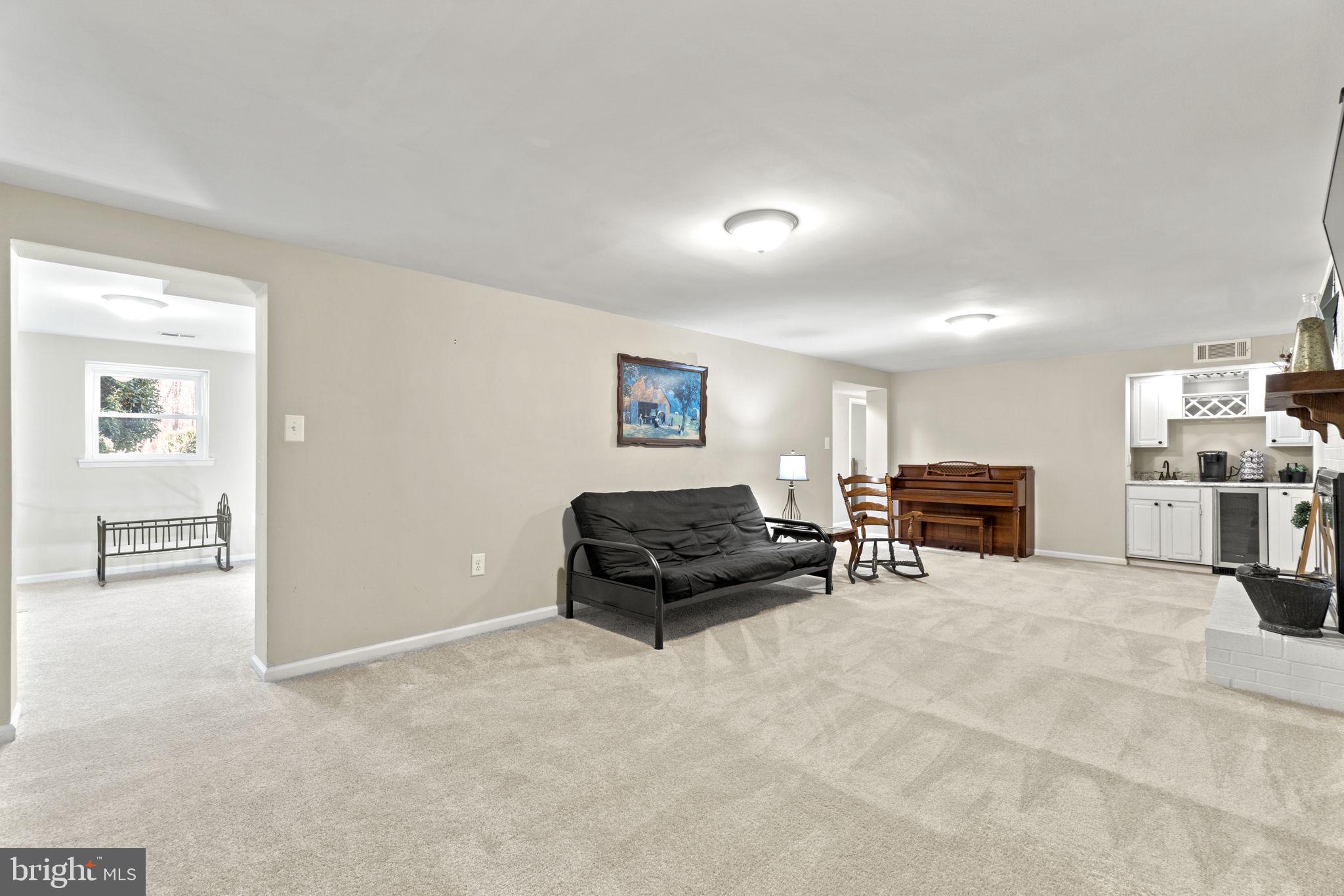 7005 Trails End Road Manassas, VA 20112 - Photo 9 of 45 Gallery Image 9