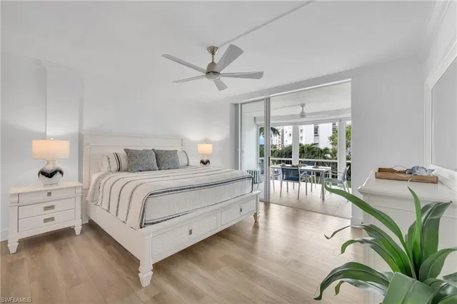 $2,399,000 | 400 Park Shore Drive, Unit 302, Naples, FL 34103