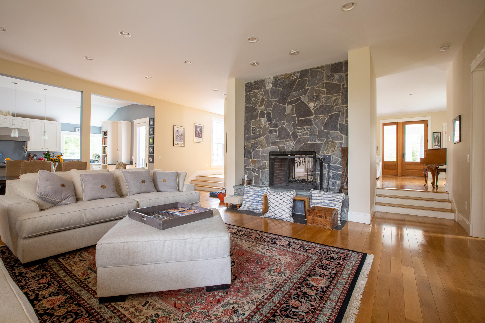 299 Foreside Road Falmouth, ME 04105 - Photo 13 of 42 299 Foreside Road, Low Res-15