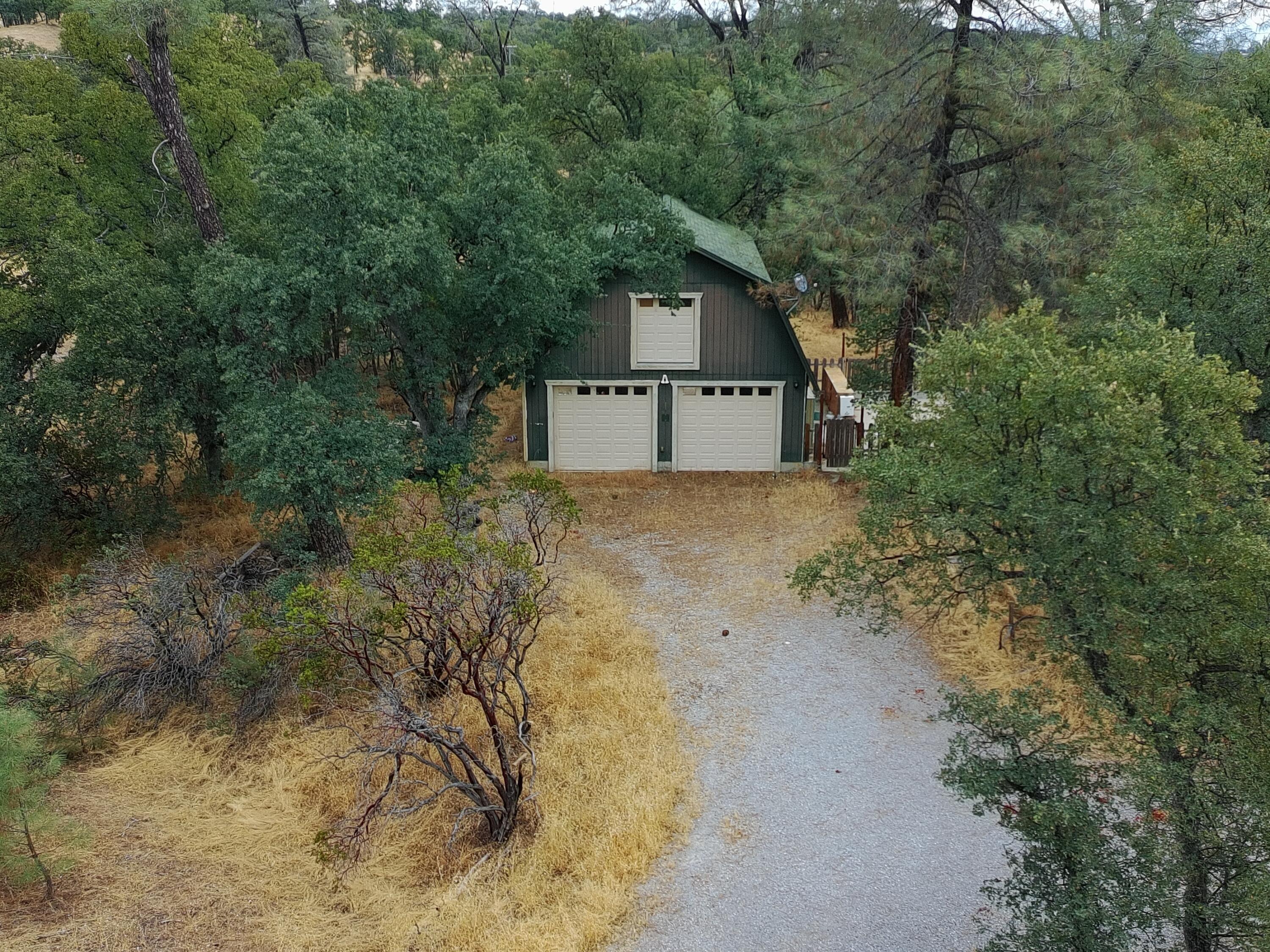 17205 Rising Ridge Lane Cottonwood, CA 96022 - Photo 4 of 25 PTSC_0191