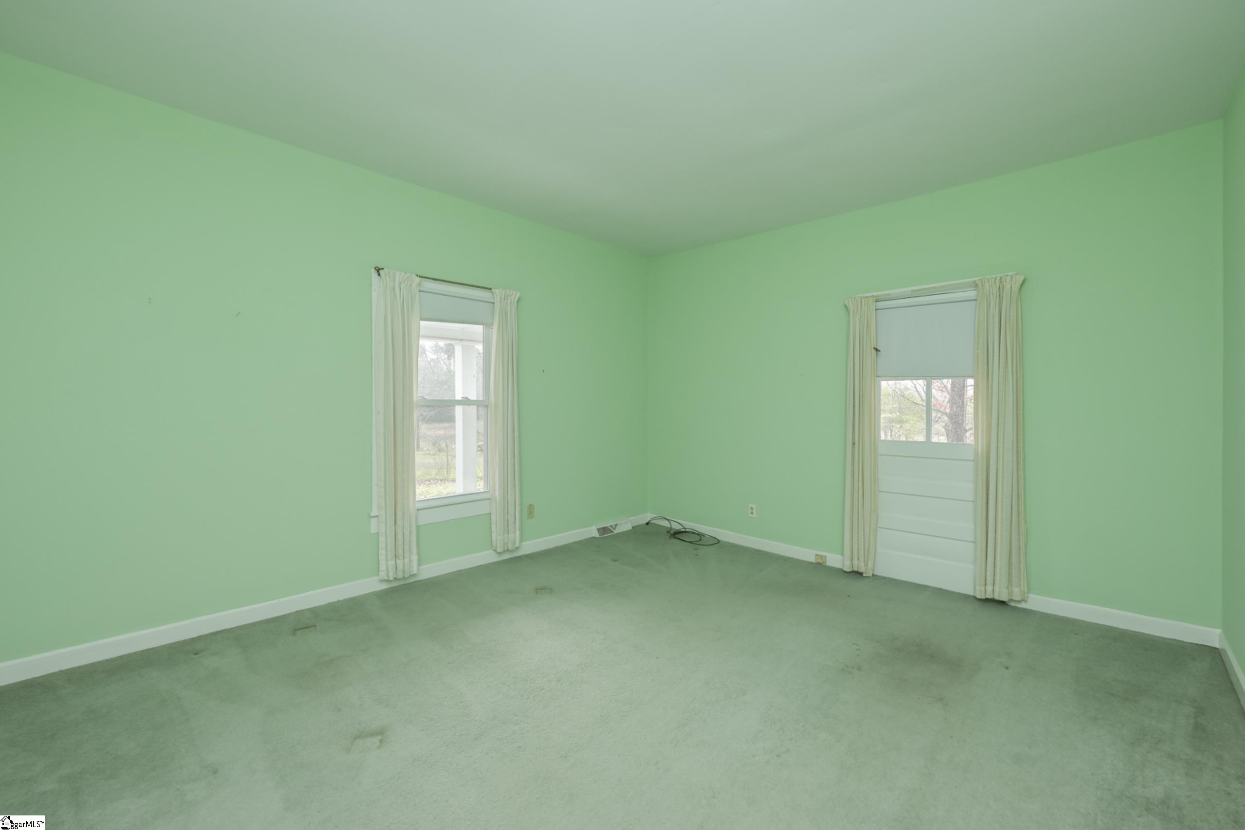 75 Fews Bridge Road Taylors, SC 29687 - Photo 21 of 34