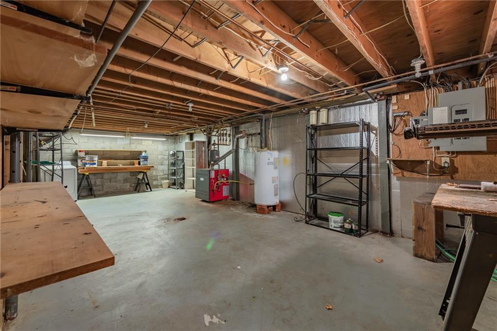 1180 Alamae Lakes Road Washington, PA 15301 - Photo 22 of 24 ADDITIONAL ROOM BASEMENT 30X13