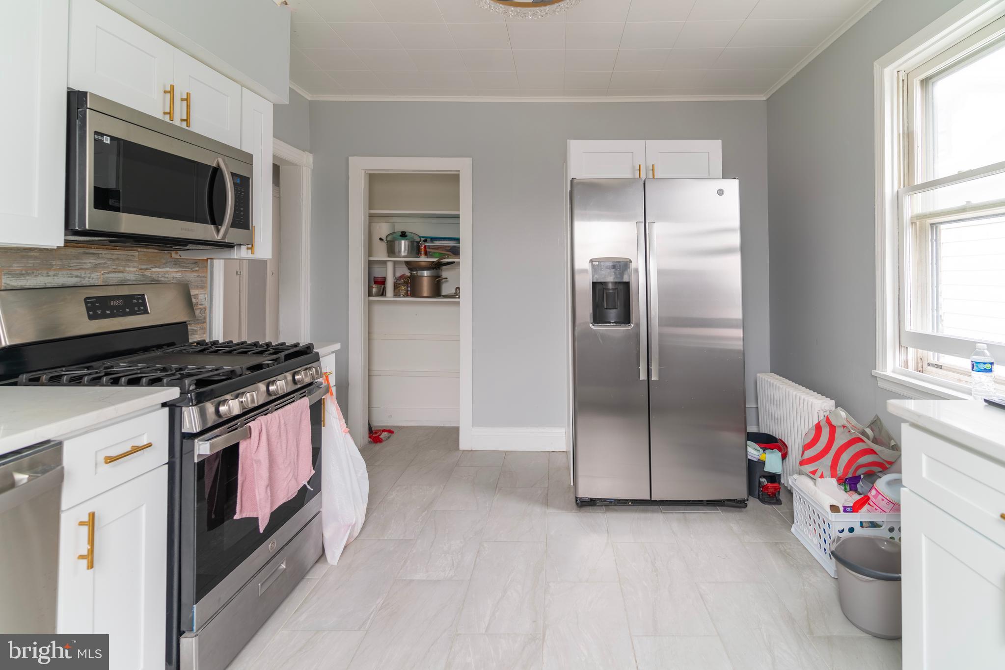 723 Hamilton Avenue, Unit 2 Trenton, NJ 08629 - Photo 5 of 25