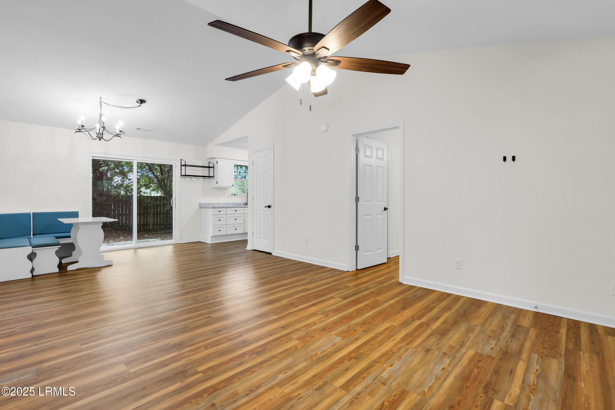 75 Blacksmith Circle Beaufort, SC 29906 - Photo 12 of 45 19_1x2a8289