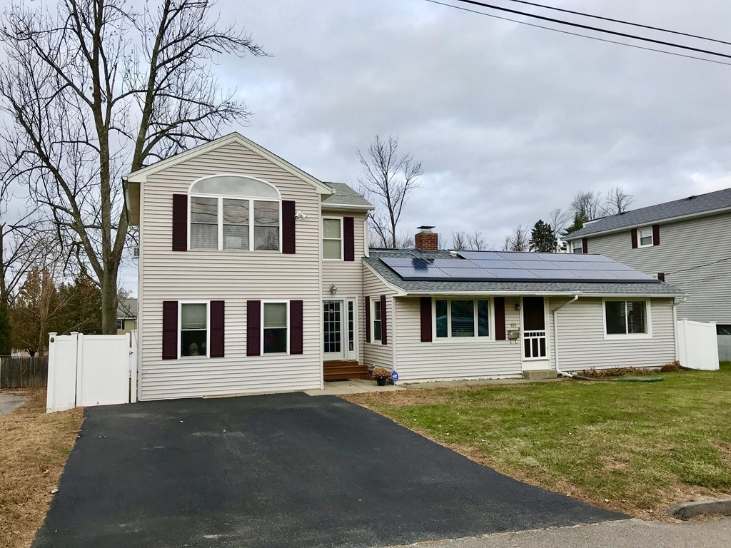 111 Wilkinson Street Worcester, MA 01606 - Photo 1 of 22 Gallery Image 1