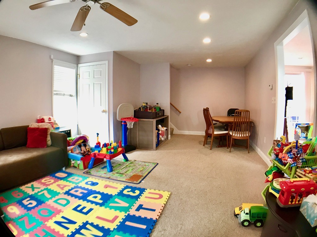 111 Wilkinson Street Worcester, MA 01606 - Photo 11 of 22 Gallery Image 11
