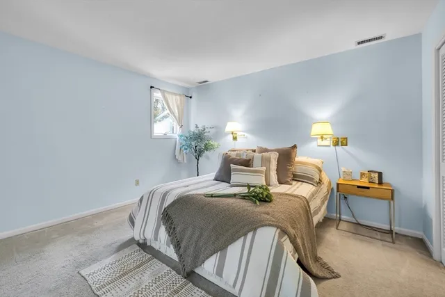 $394,000 | 38 Bentwood Drive, Unit 38, Sturbridge, MA 01566