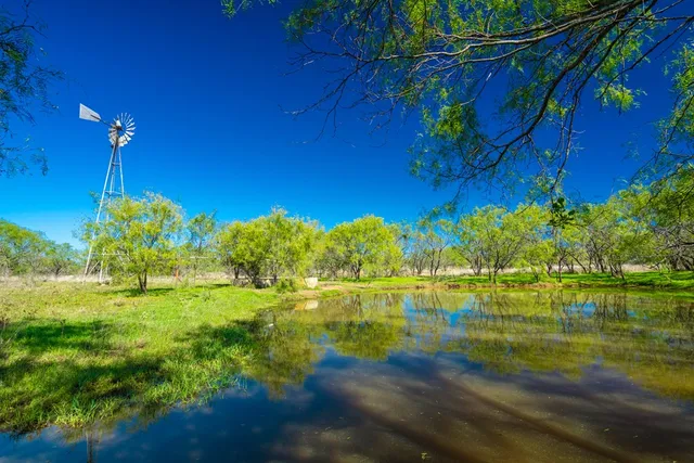a view of an ocean view