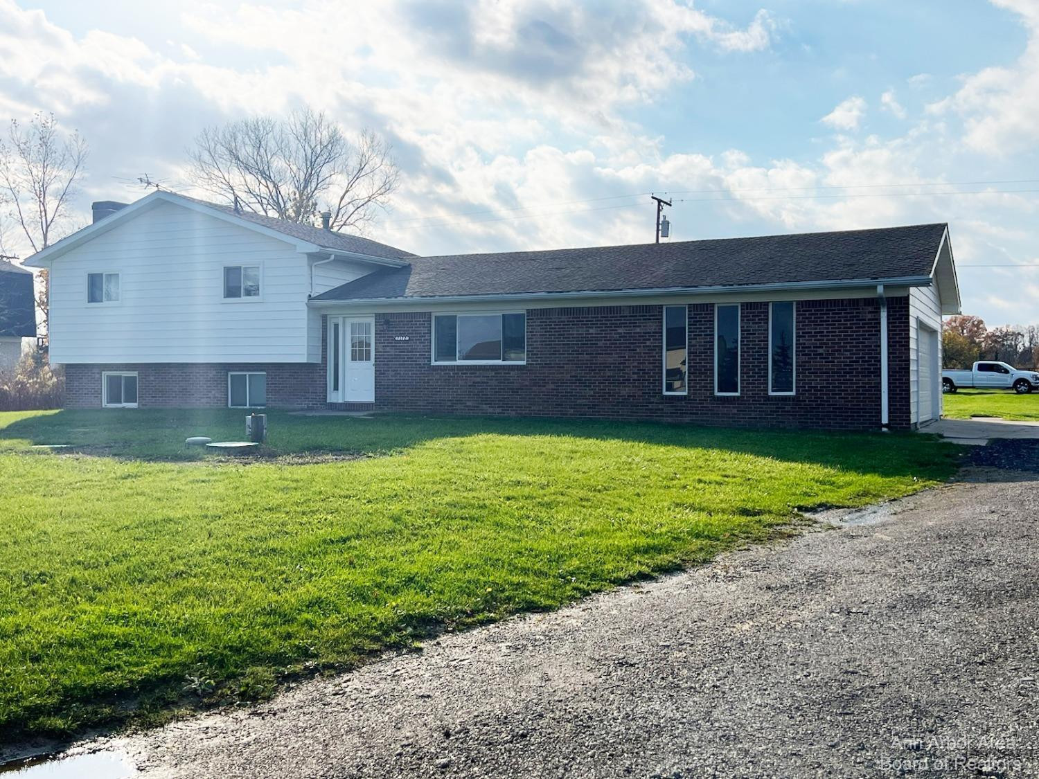 7172 Hitchingham Road Ypsilanti, MI 48197 - Photo 2 of 27 Photo 2