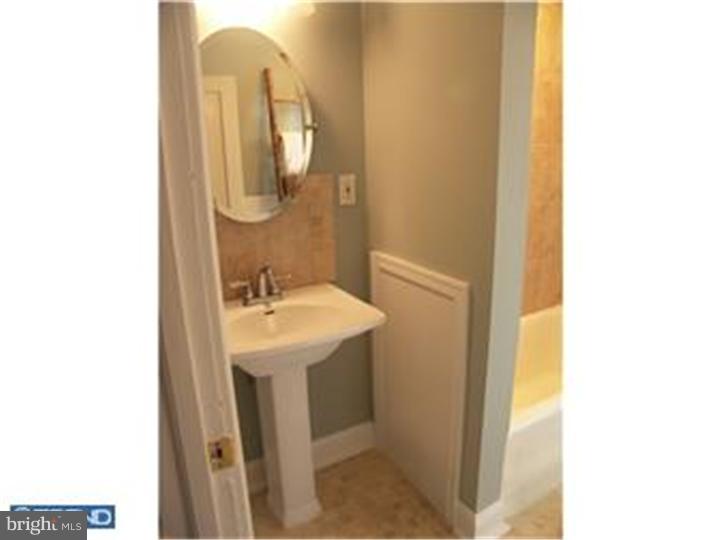 261 Ballymore Road Springfield, PA 19064 - Photo 14 of 22 Master Bathroom