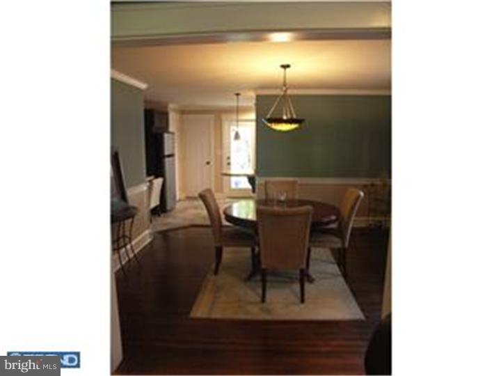 261 Ballymore Road Springfield, PA 19064 - Photo 8 of 22 Dining Room