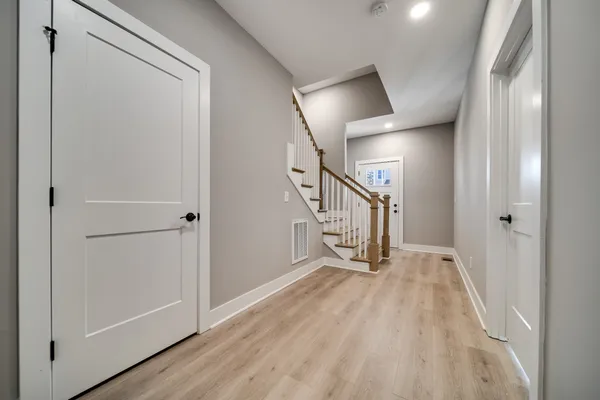 $2,280 | 1121 Lawrence Avenue, Unit 8, Madison, TN 37115