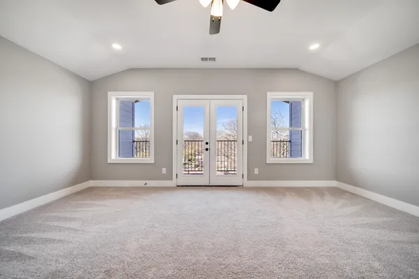 $2,280 | 1121 Lawrence Avenue, Unit 8, Madison, TN 37115