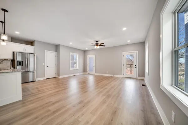 $2,280 | 1121 Lawrence Avenue, Unit 8, Madison, TN 37115