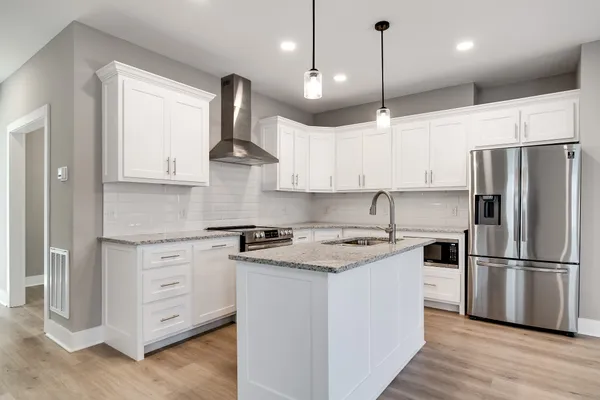 $2,280 | 1121 Lawrence Avenue, Unit 8, Madison, TN 37115