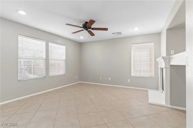 $2,300 | 7286 Caballo Range Avenue, Las Vegas, NV 89179