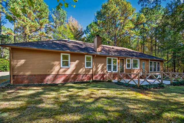 $329,900 | 12490 Ga Highway, Hamilton, GA 31811