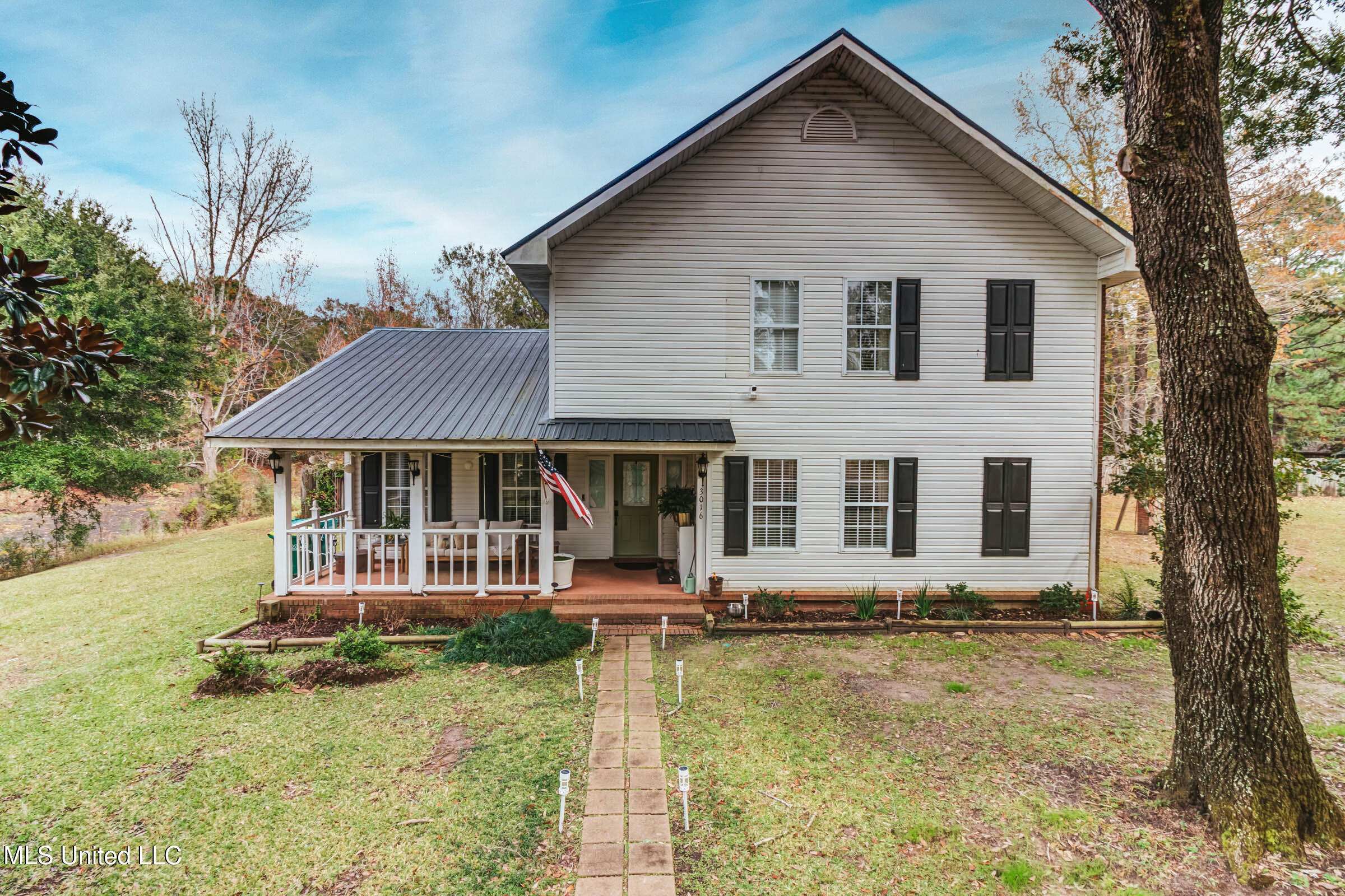 3016 Ed Parker Road Moss Point, MS 39562 - Photo 3 of 91 3016 Ed Parker Rd (58)