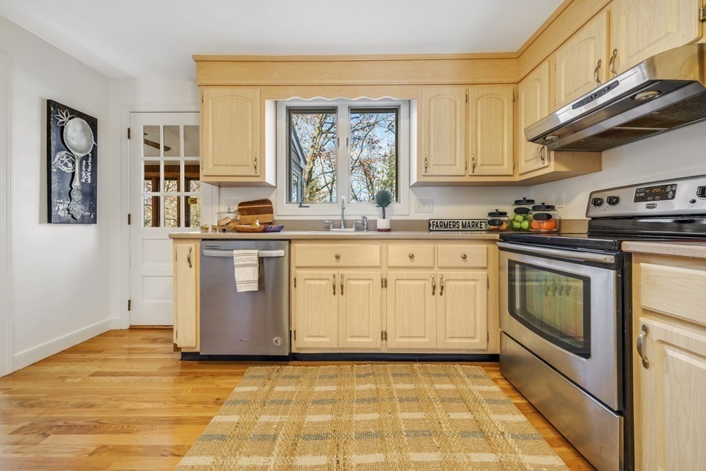 23 Johnson Road Winchester, MA 01890 - Photo 7 of 23