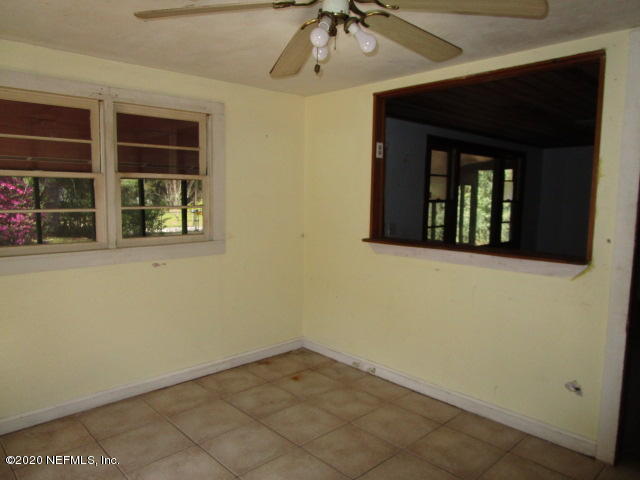 97476 Chester River Road Yulee, FL 32097 - Photo 4 of 12 a view of an entrance of the house