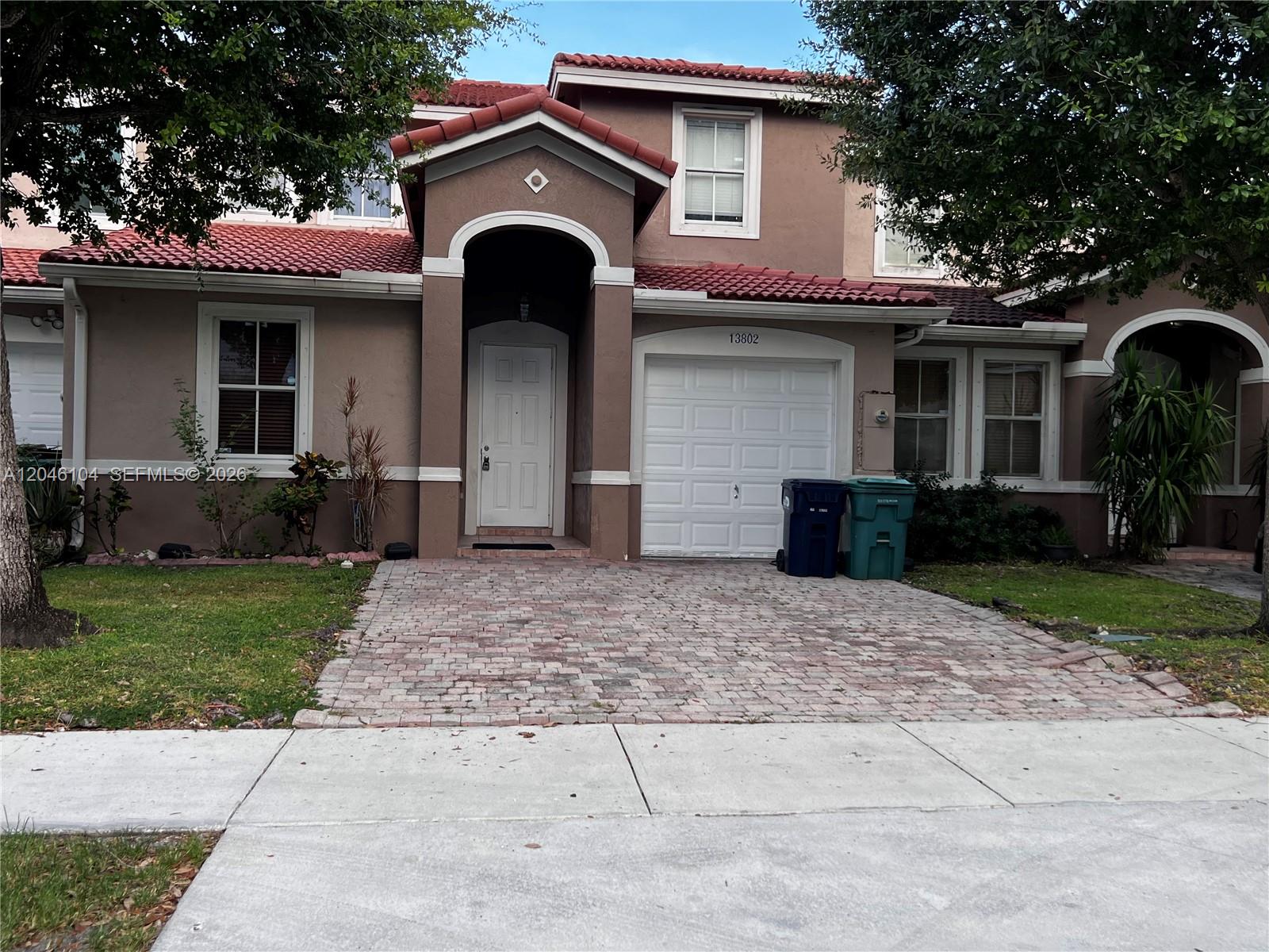 13802 Southwest 276th Street Homestead, FL 33032 - Photo 3 of 23